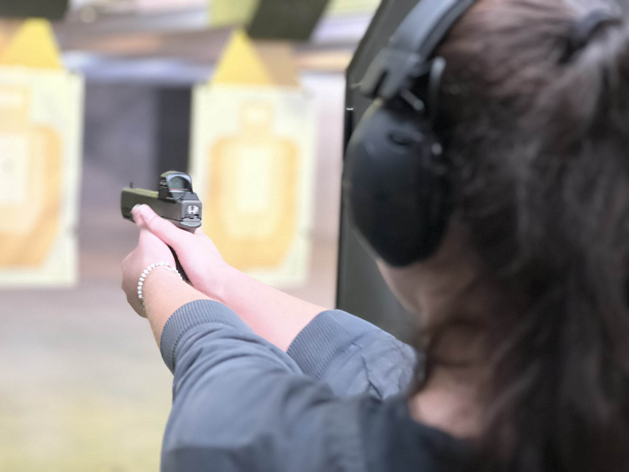 holster draw, gun training for women